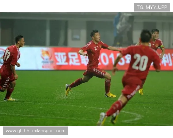 国足战术彻底升级——未来足球的崭新篇章